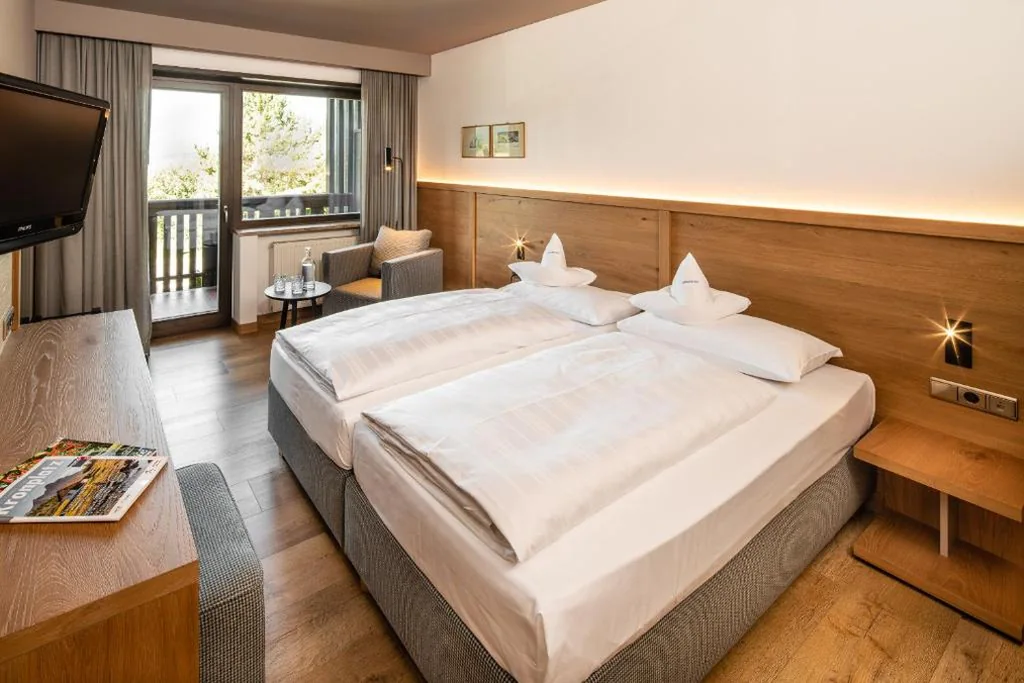 Double Room with Balcony — Royal Hotel Hinterhuber