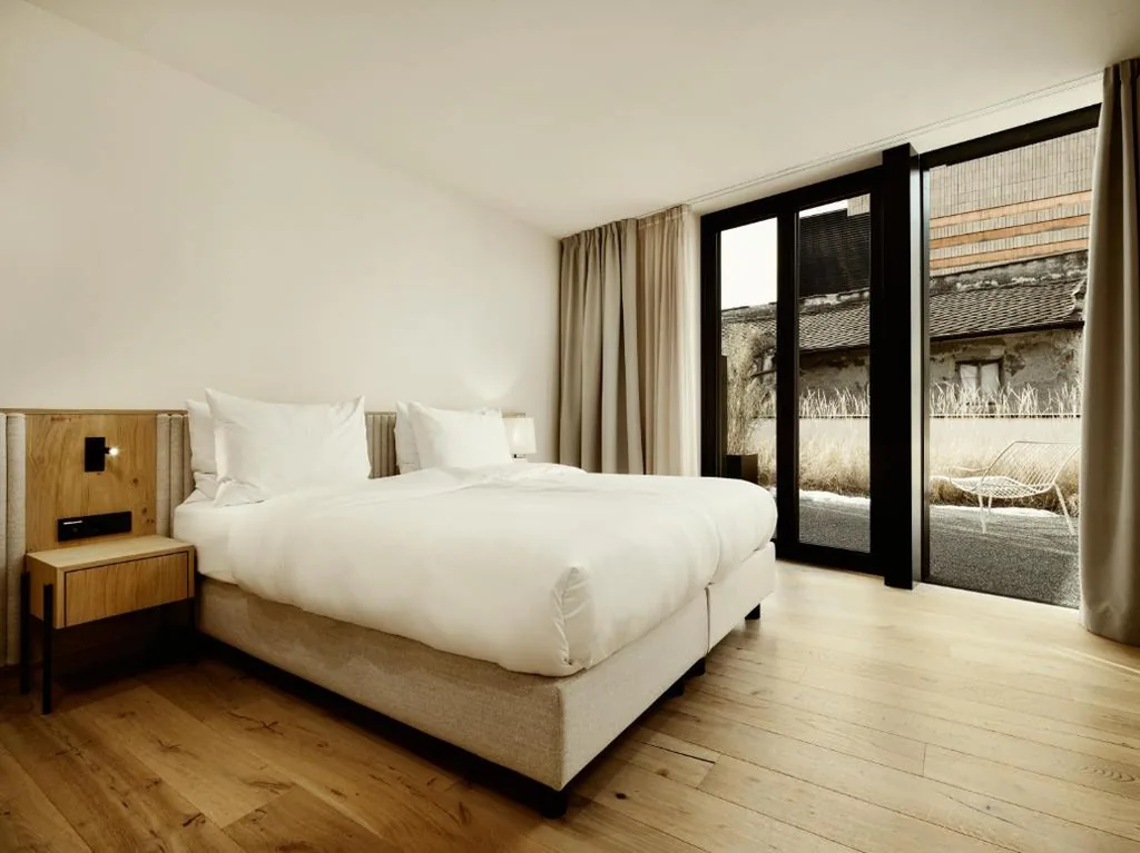 Camera Matrimoniale con Terrazza — ADLER Historic Guesthouse