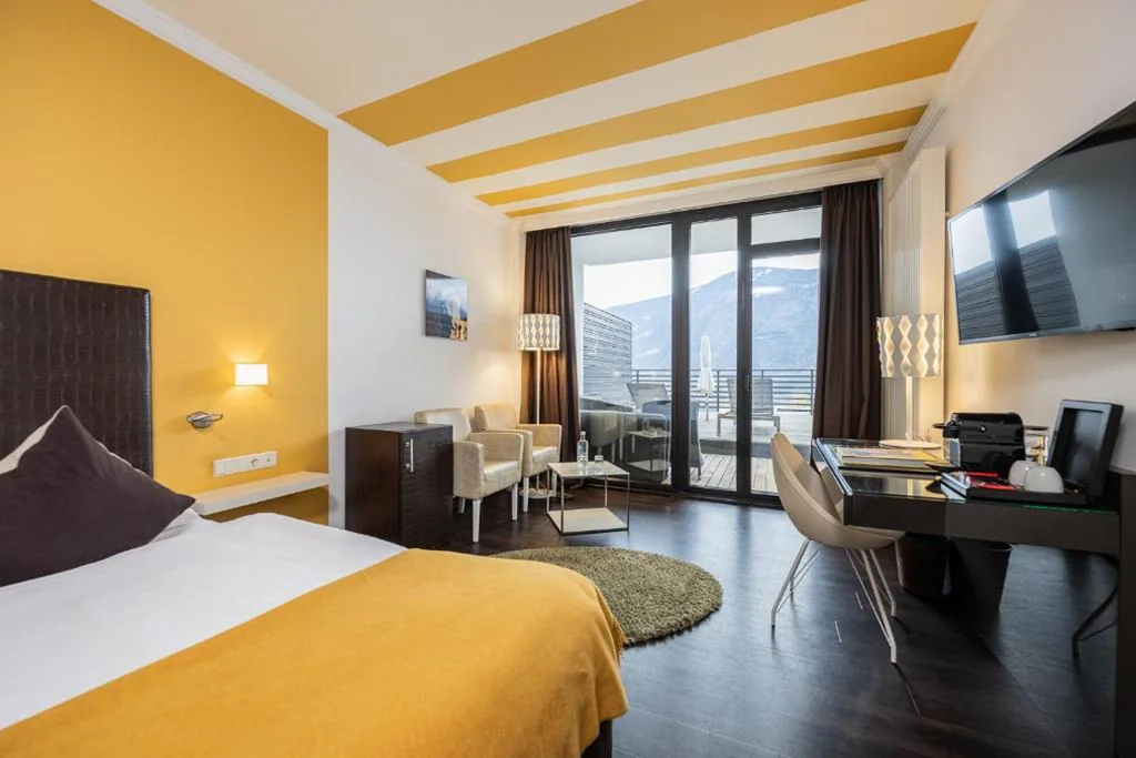 Double Room with Terrace — Hotel Gartner
