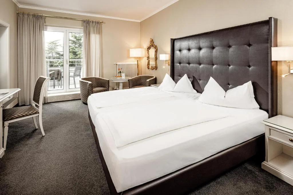 Double Room with Garden View — Classic Hotel Meranerhof