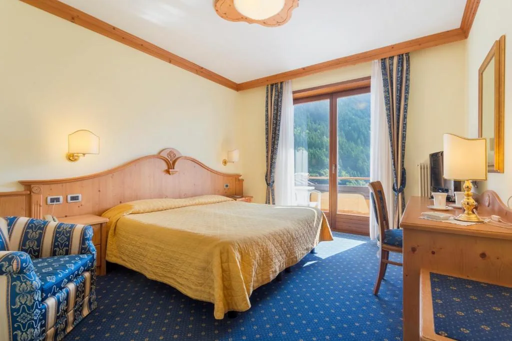 Camera Matrimoniale con Vista Lago — Ariston Lake View Hotel