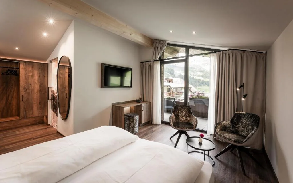 Double Room with Mountain View — Hotel Belaval