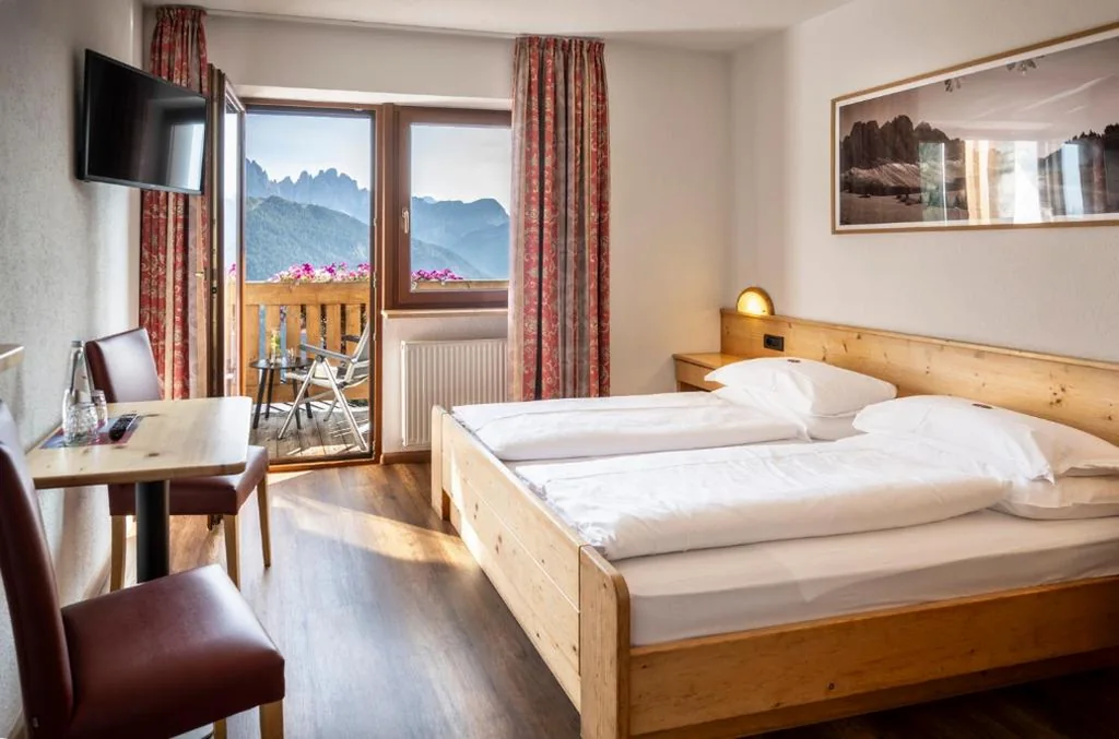 Deluxe Double Room — Berghotel Schlemmer
