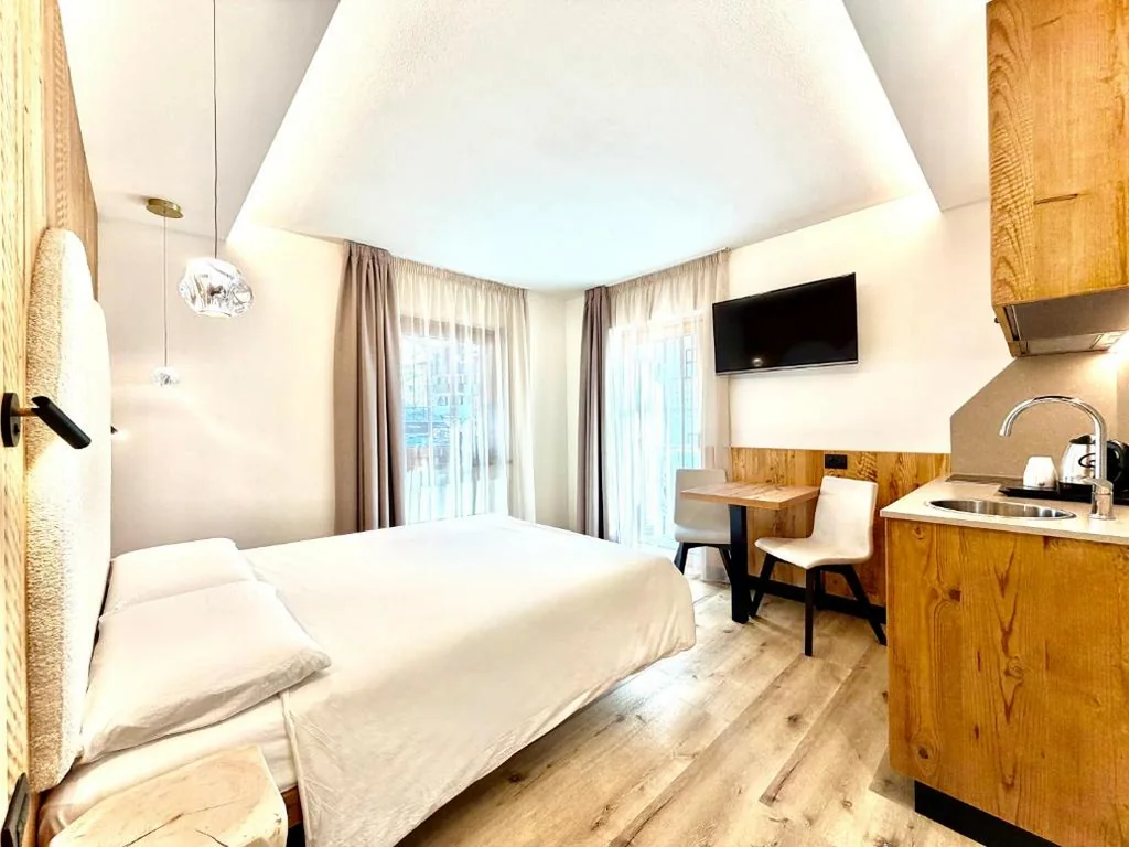 Deluxe Double Room with Balcony — B&B Family Accommodation Canazei BIKE FRIENDLY