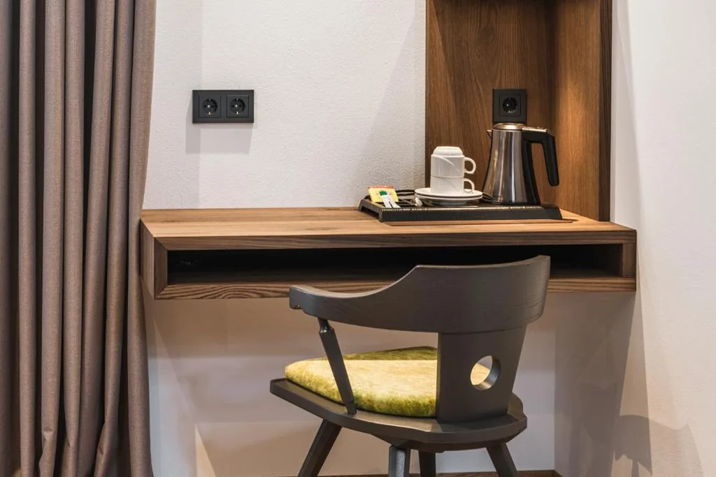 Camera Matrimoniale Deluxe con Balcone — Boutique Hotel Planlim