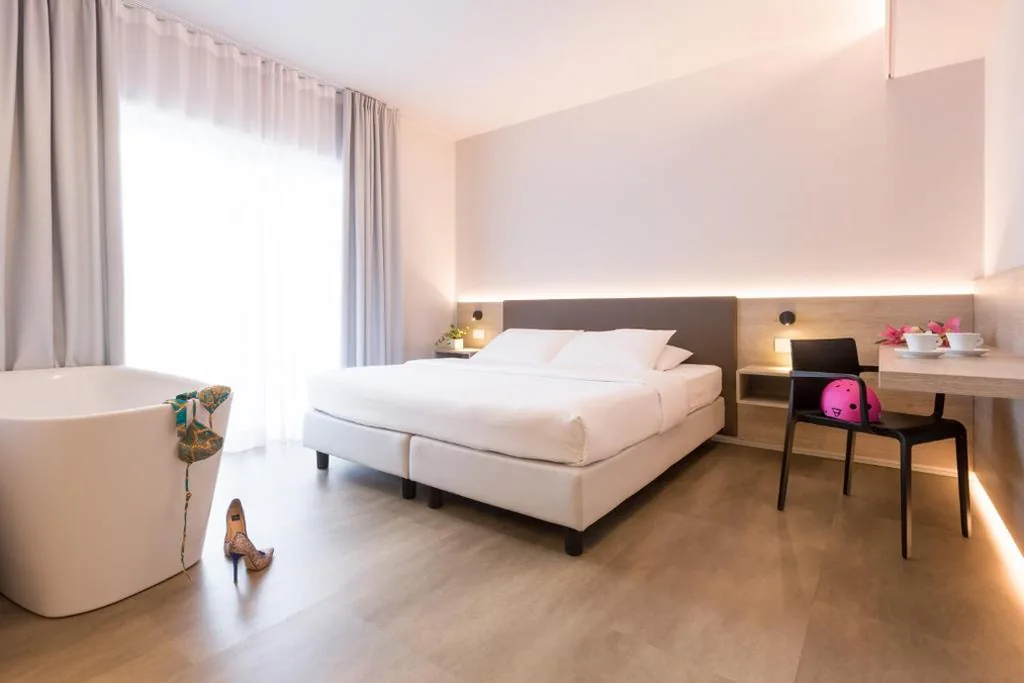 Deluxe Double Room with Balcony — GoTì Hotel