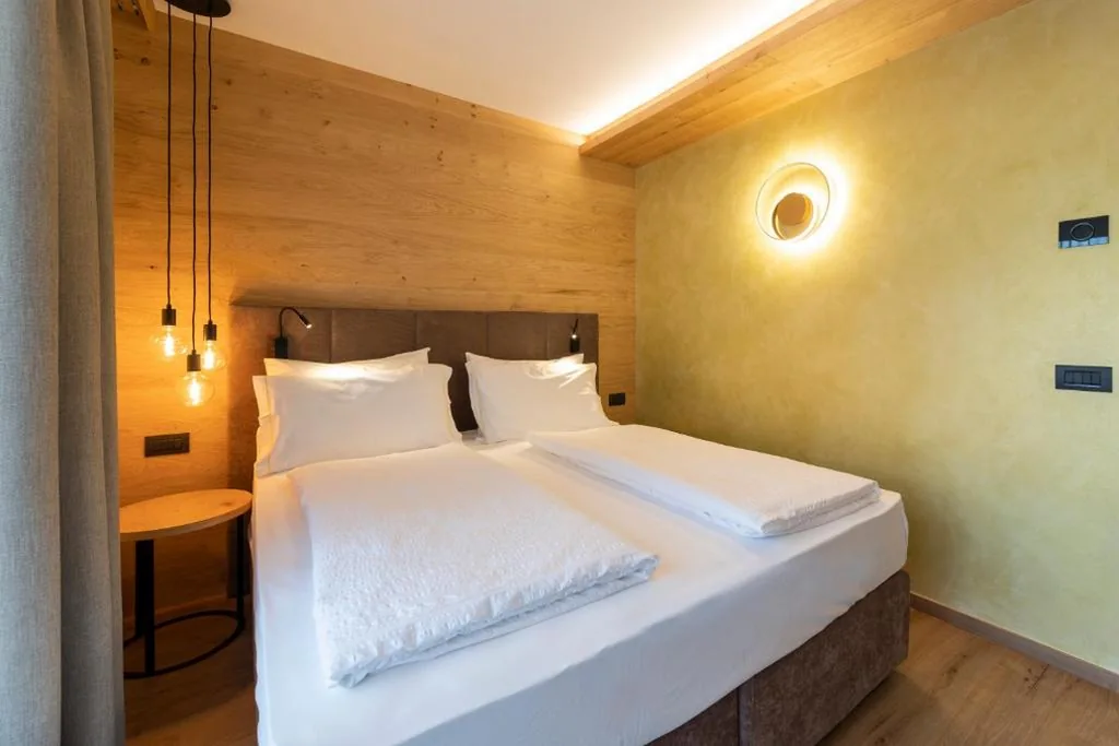 Camera Matrimoniale Deluxe con Balcone — Hotel Lido – slow & natural living