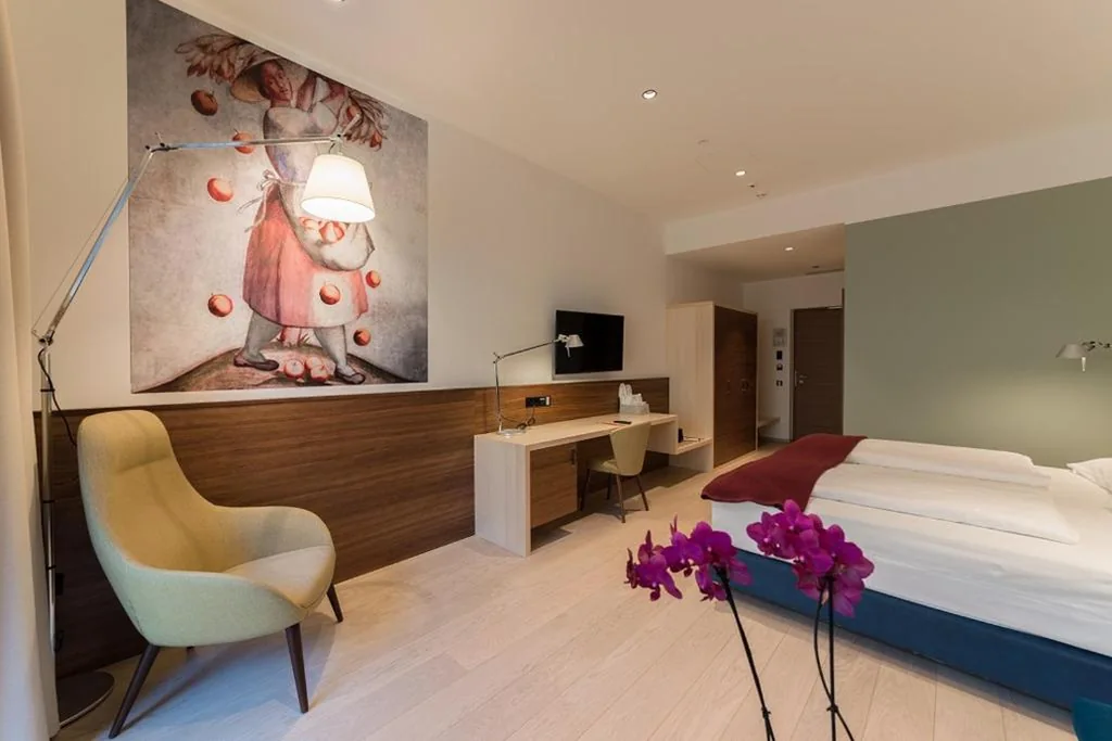 Deluxe Double Room with Balcony — Hotel Stiegl Scala