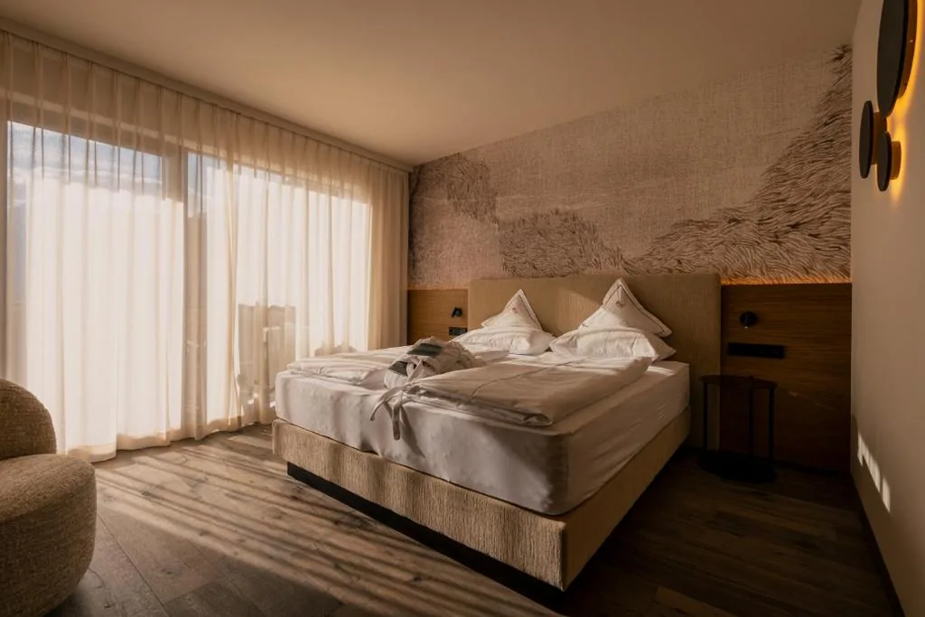 Camera Matrimoniale Deluxe con Vista Castello — Hotel Starkenberg