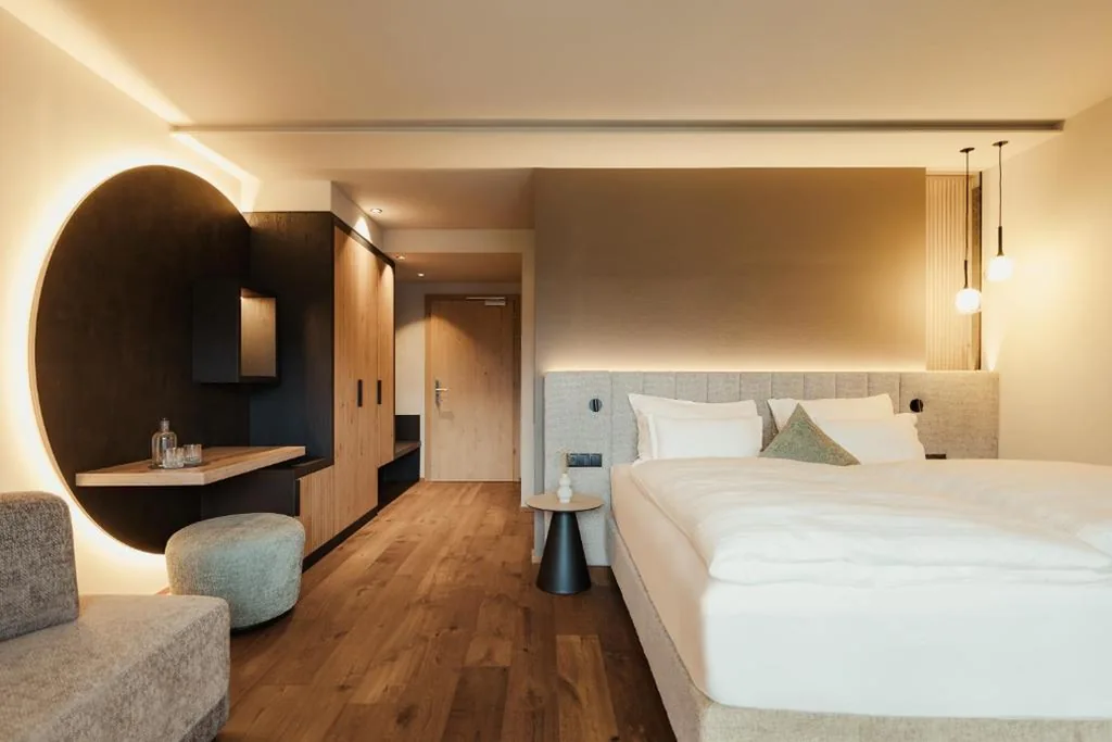 Deluxe Double Room — Hotel B&B Feldmessner