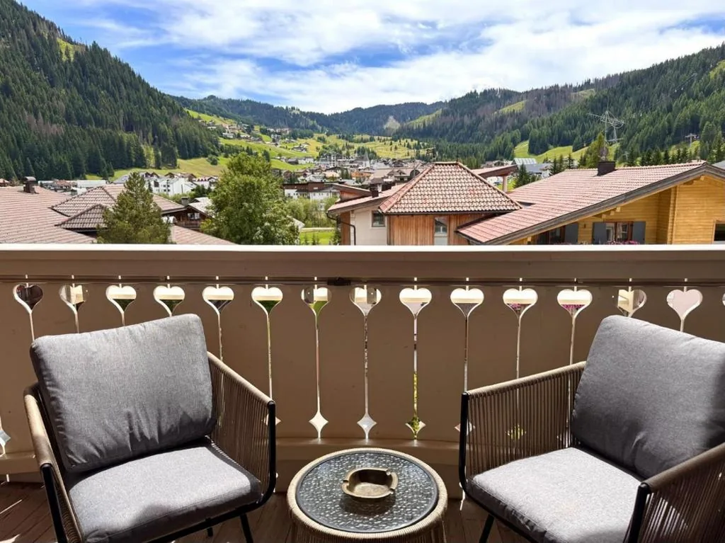 Camera Matrimoniale Deluxe — Hotel Gran Fanes