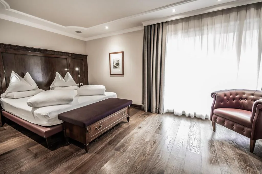 Camera Matrimoniale Deluxe — Hotel Luna Mondschein