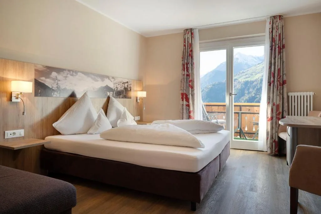 Camera Matrimoniale Deluxe — Hotel Mitlechnerhof