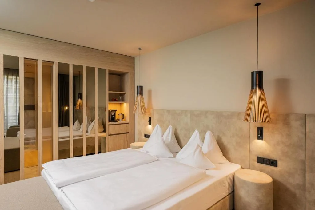 Camera Matrimoniale Deluxe — Hotel Therme Meran – Terme Merano