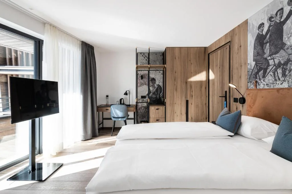 Deluxe Double Room — Linder Cycling Hotel