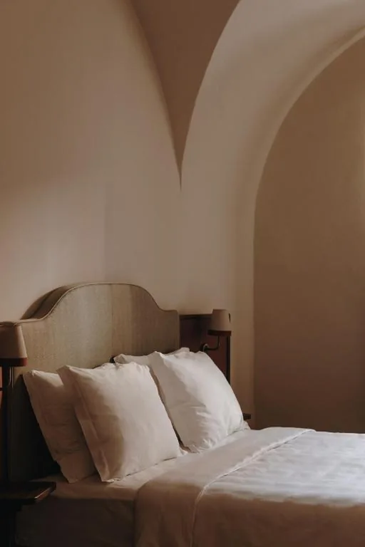 Camera Matrimoniale Deluxe — Parkhotel Mondschein, a Member of Design Hotels