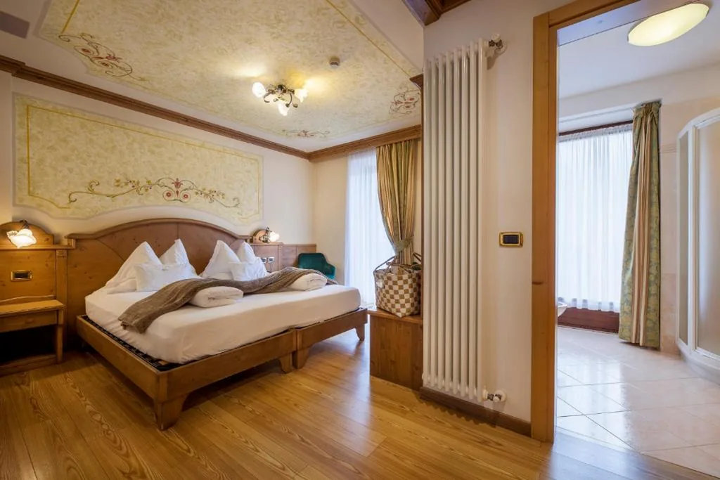 Camera Matrimoniale/Doppia con Letti Singoli con Accesso Spa — ADLER MERYEM wellness hotel – Andalo