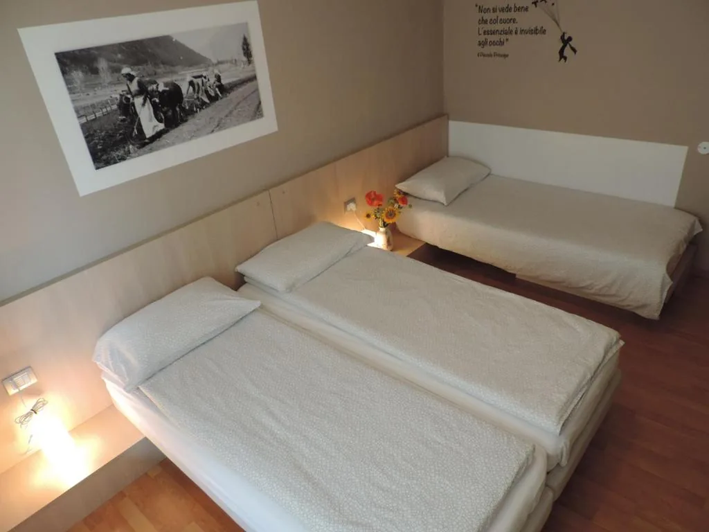Camera Matrimoniale/Doppia con Letti Singoli con Bagno Privato — B&B Casa Vanzetta