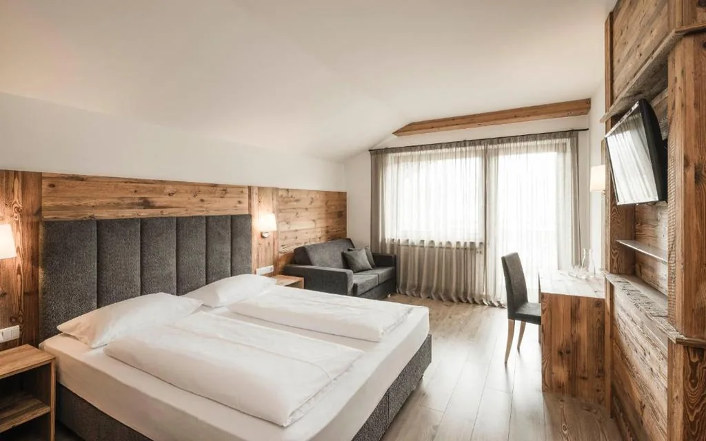 Double/Twin Room with Balcony — Hotel Krondlhof