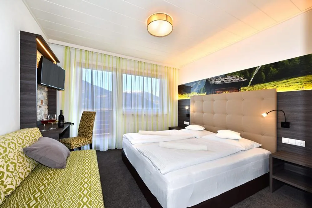 Camera Matrimoniale/Doppia con Letti Singoli con Balcone — Hotel Tyrol Plose