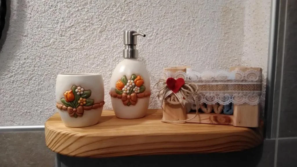 Camera Matrimoniale/Doppia con Letti Singoli con Bagno Privato — MolinDeiMaghi