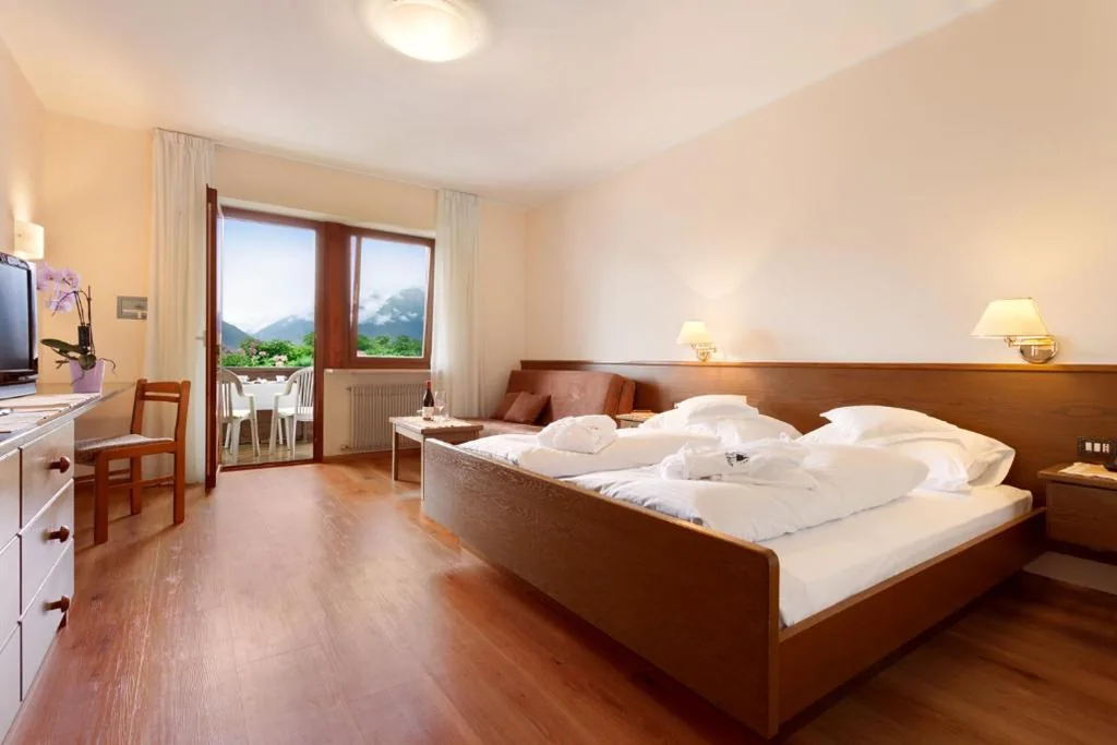 Double/Twin Room with Extra Bed — Hotel Walder