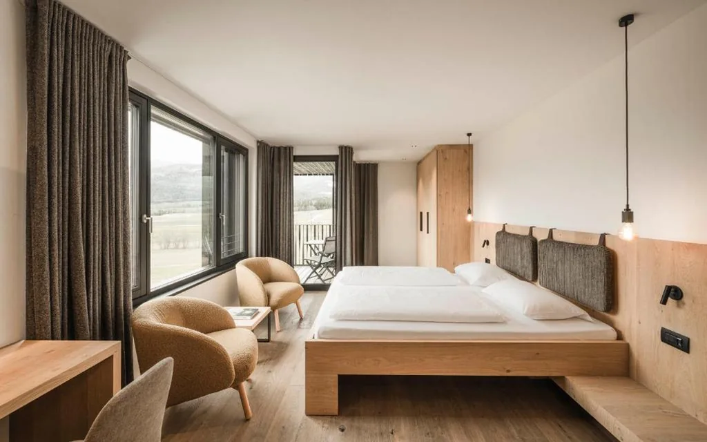 Double/Twin Room with a View — Hotel Krondlhof