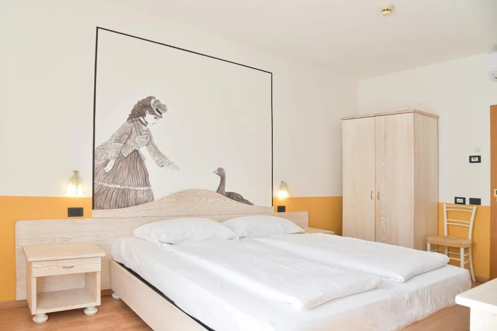 Camera Matrimoniale/Doppia con Letti Singoli — epOche Hotel Zanella 1889