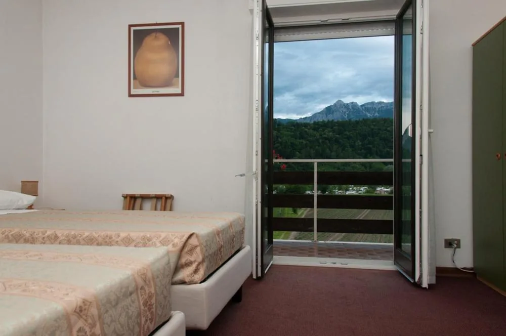 Double/Twin Room — Hotel Dolomiti