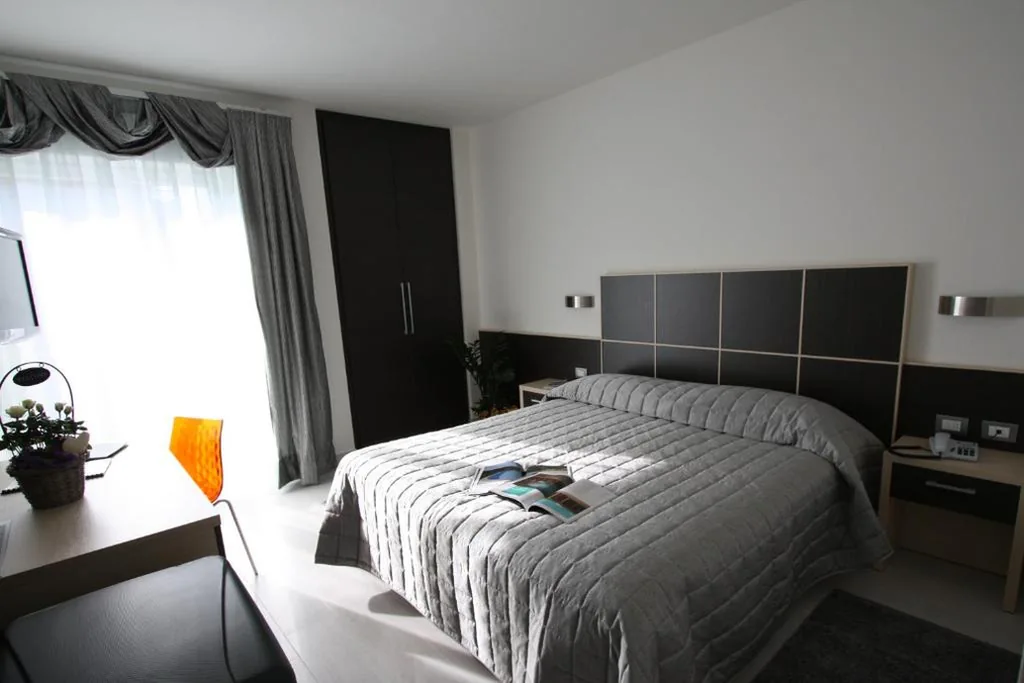 Double/Twin Room — Hotel Garnì Corallo