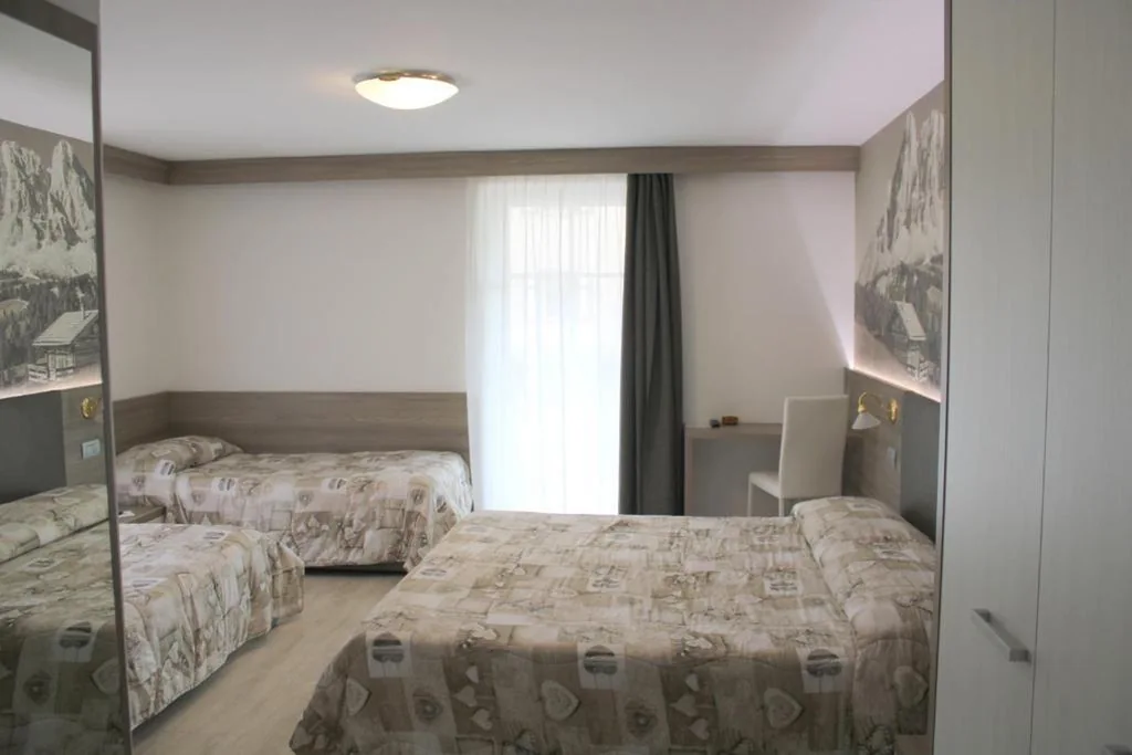 Double Room/Twin Room in the Dependance — Hotel Villa Cima Undici