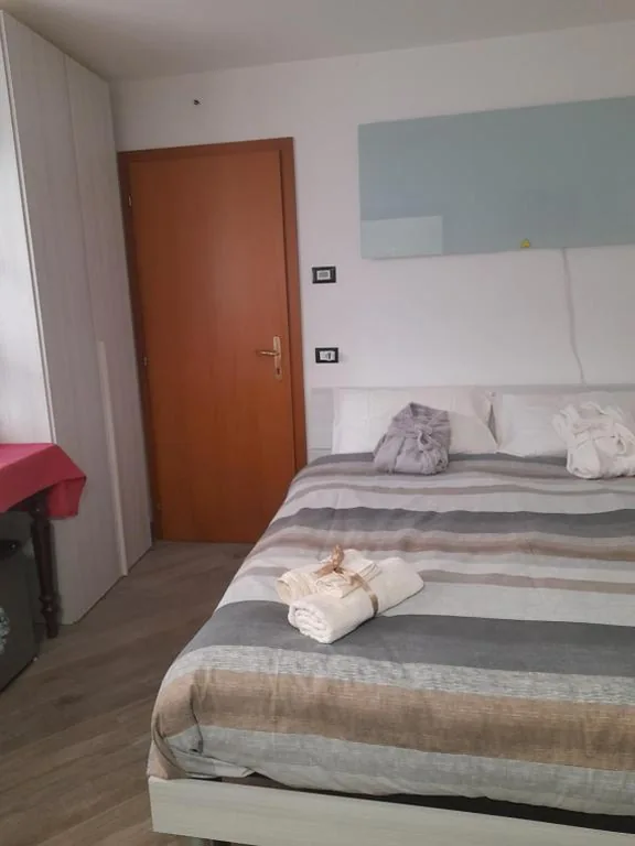 Camera Matrimoniale Economy con Bagno Privato — bbcascata