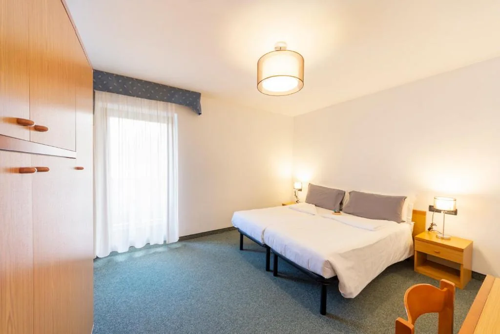 Economy Double Room — Flos Hotel