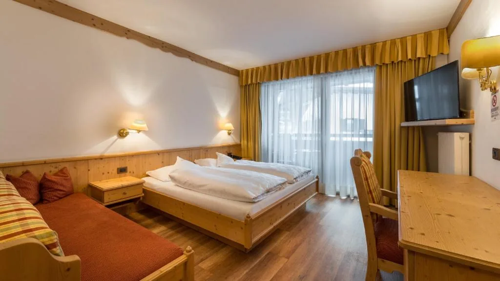 Camera Matrimoniale Economy — Hotel Armin