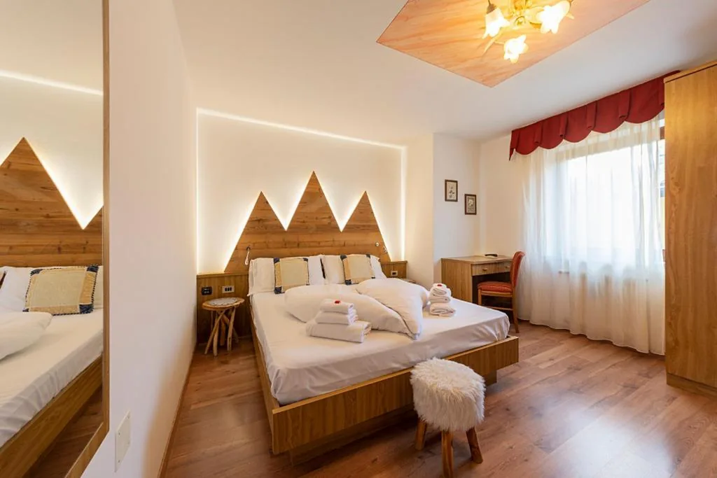 Camera Matrimoniale — Hotel Ciampian