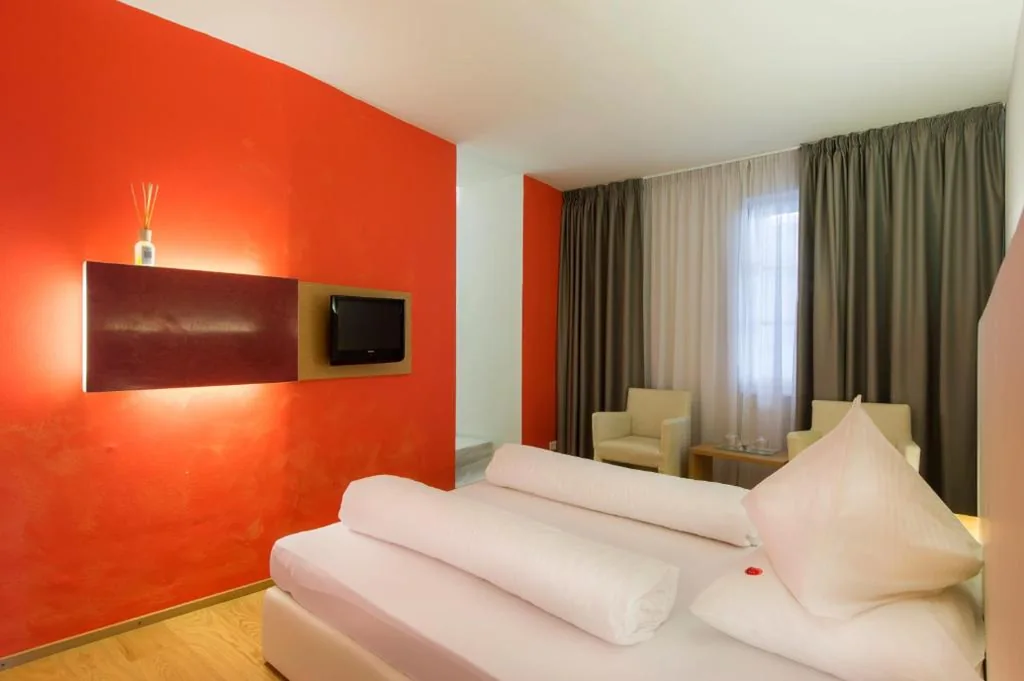 Camera Matrimoniale — Hotel Goldener Stern