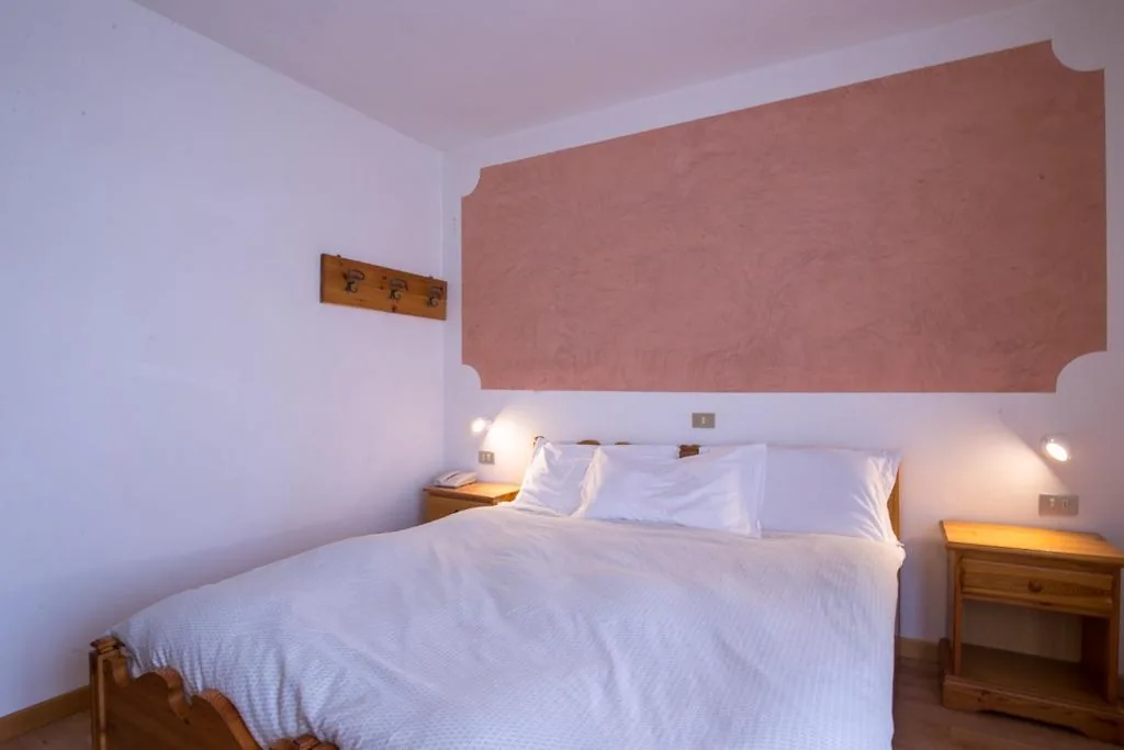 Double Room — Hotel Lares