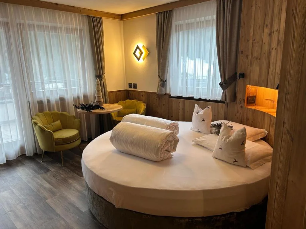 Camera Matrimoniale — Hotel Muliac