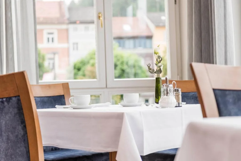 Camera Matrimoniale — HOTEL POST alpine cityflair
