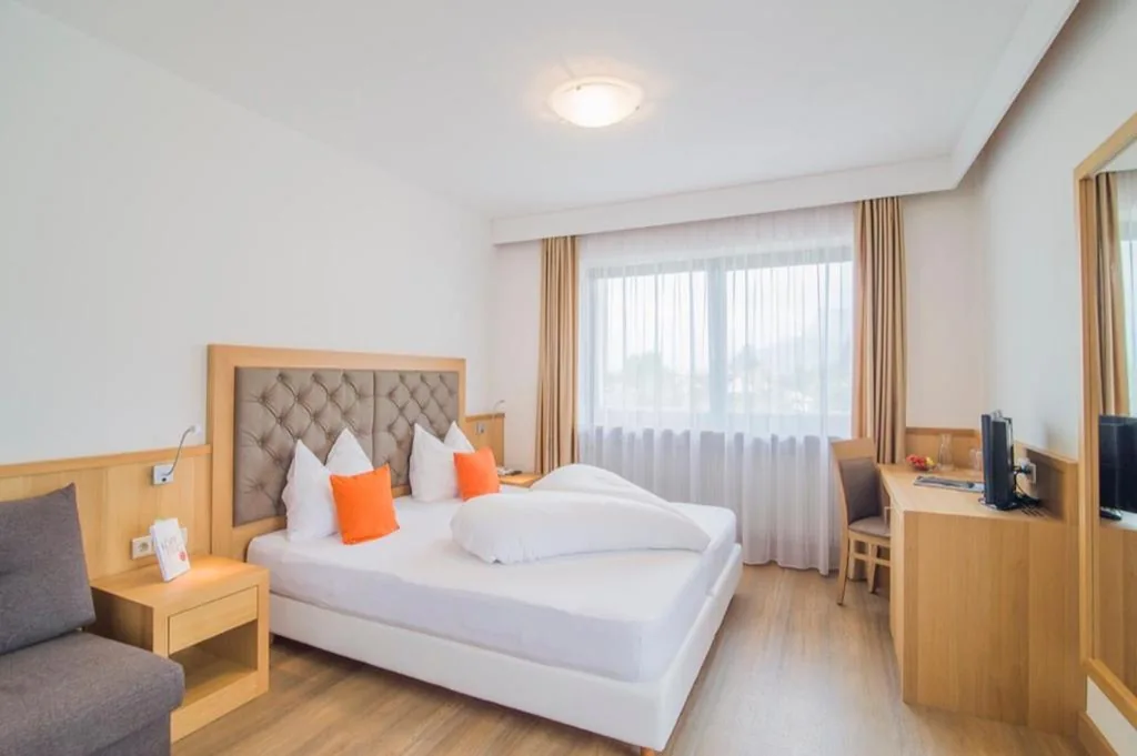 Camera Matrimoniale — Hotel Sonnenhof