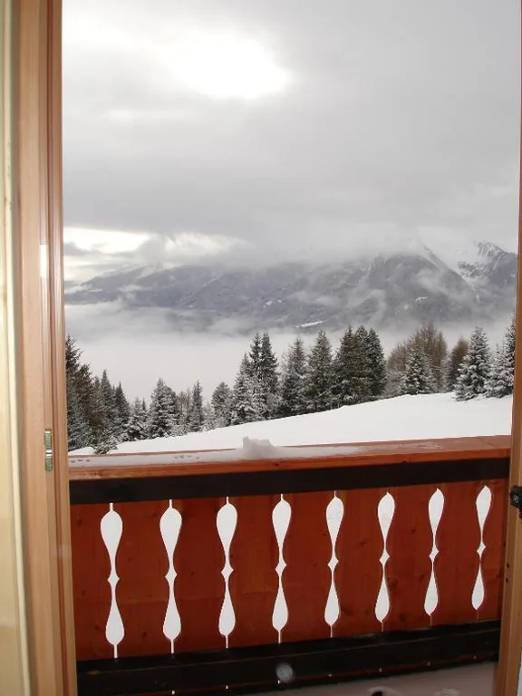 Camera Matrimoniale — Panorama Restaurant Sterzingerhaus 1.930m