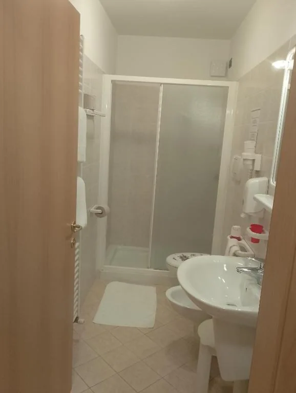 Small Double Room — Bed and Breakfast Galet