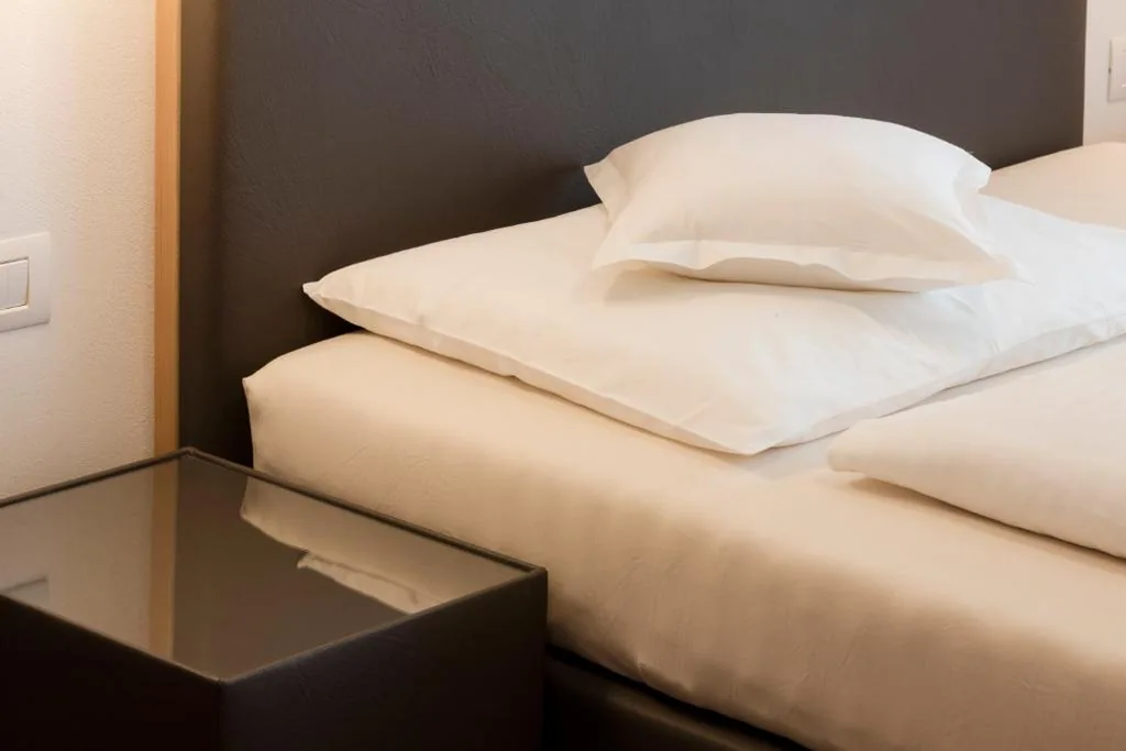 Small Double Room — Hotel Schlosswirt