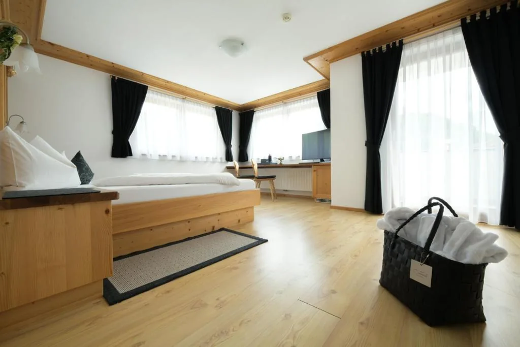 Camera Matrimoniale Premium — Garni Sunela B&B