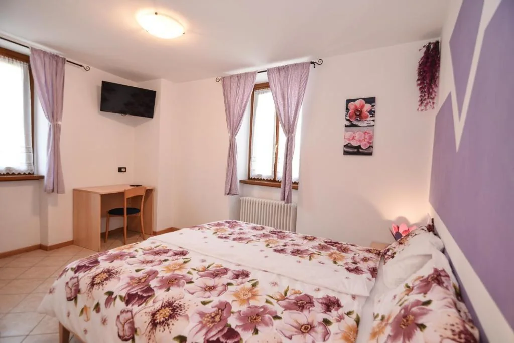 Standard Double Room — Bed and Breakfast Galet