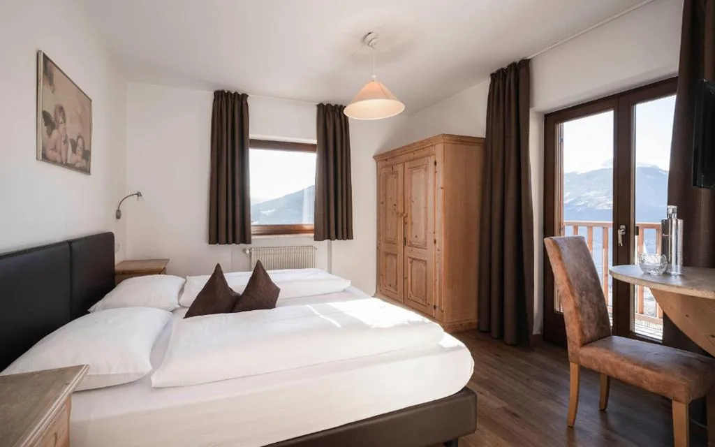Camera Matrimoniale Standard — Hotel Fernblick
