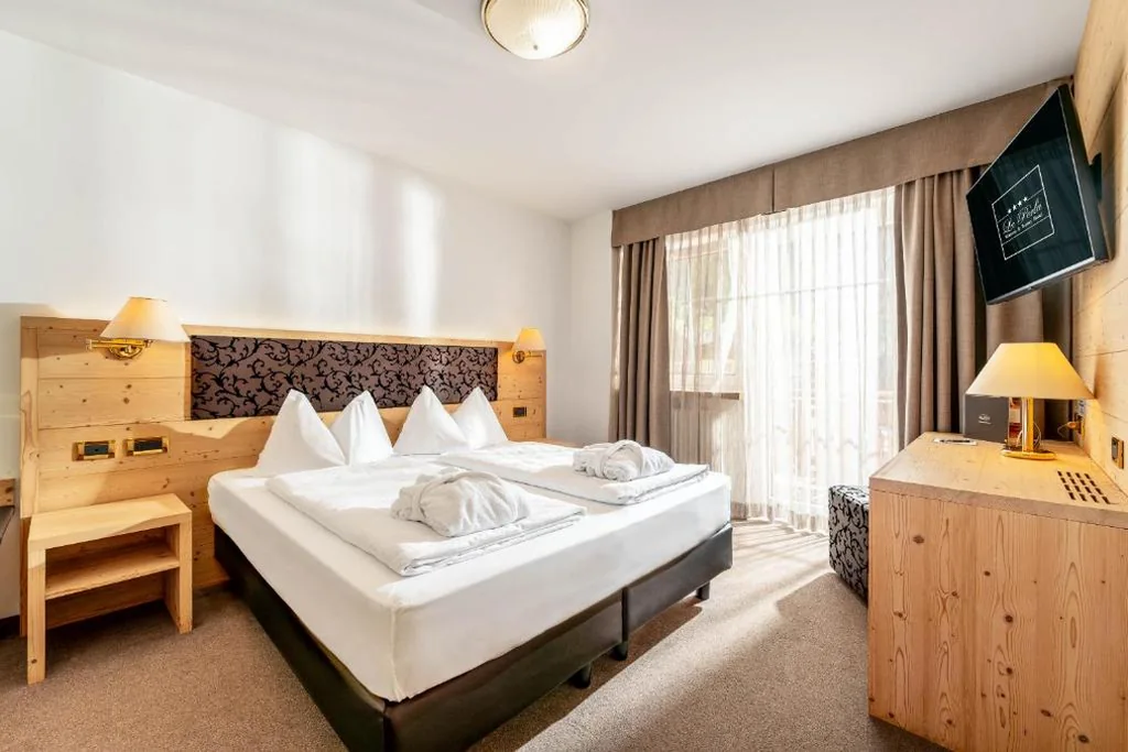 Camera Matrimoniale Standard — Hotel La Perla Wellness & Beauty