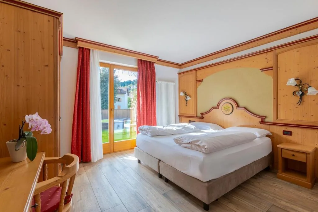 Camera Matrimoniale Standard — Resort Dolce Casa – Family & Spa Hotel