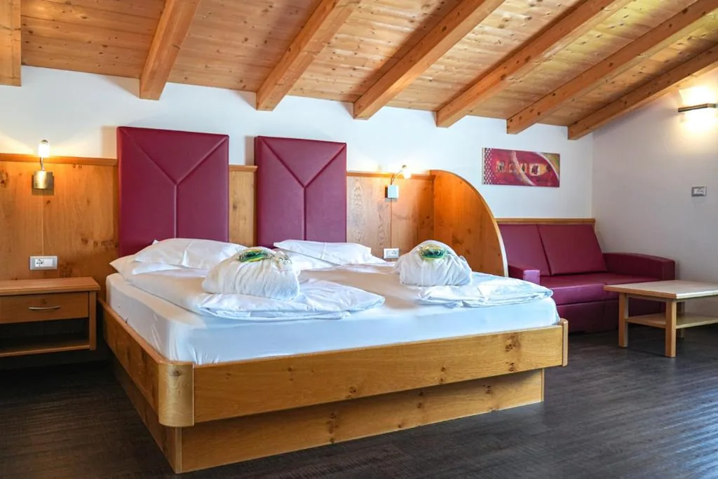 Camera Matrimoniale Superior — Garni Hotel Bel Vert