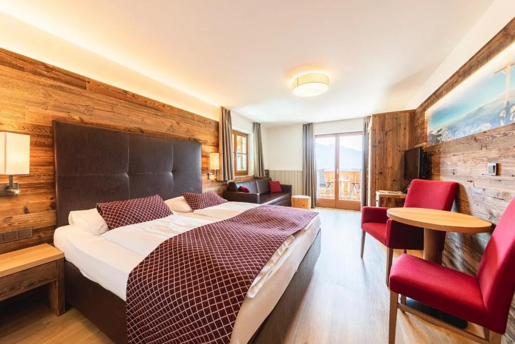 Camera Matrimoniale Superior — Hotel Der Heinrichshof